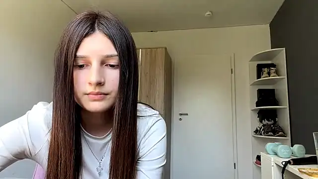 SpanishRooter's Live XXX Chat