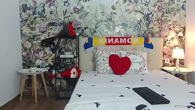 RoseDiamond06's Live XXX Chat