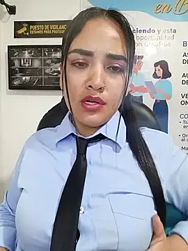 Онлайн чат XXX MAYE__13