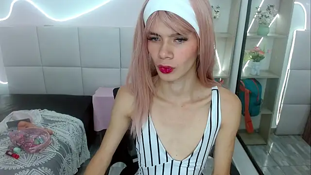Chat +18 de Jazmiin_Rosee ao vivo