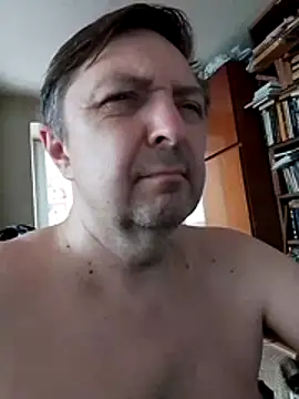 Pokaz2020's Live XXX Chat