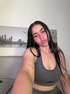 צ'אט XXX בשידור חי של SophieRoyals