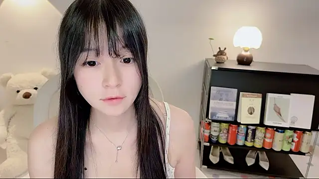 OnechestnutのライブXXXチャット