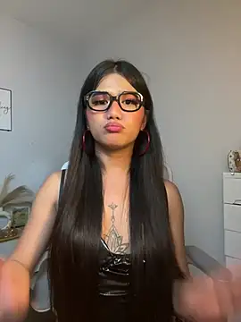 JassmineLove লাইভ XXX চ্যাট