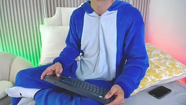 Živý XXX chat AdrianStark_