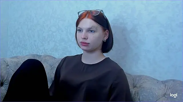 Živý XXX chat Nora_Finch