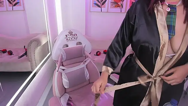 Živý XXX chat Violet_redd
