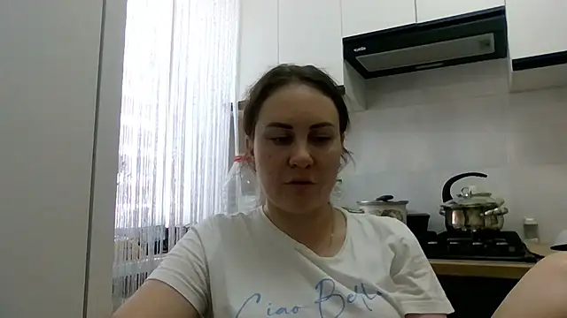 MeadowEyes' Live XXX Chat