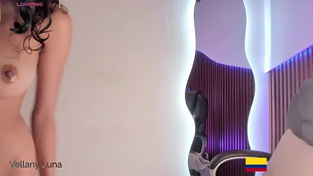 Vellany__Luna live XXX chat