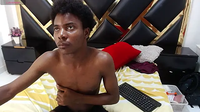 Онлайн чат XXX NoahJhonson69