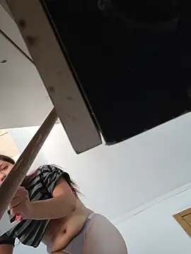 XXX chat uživo modela Aleioji10