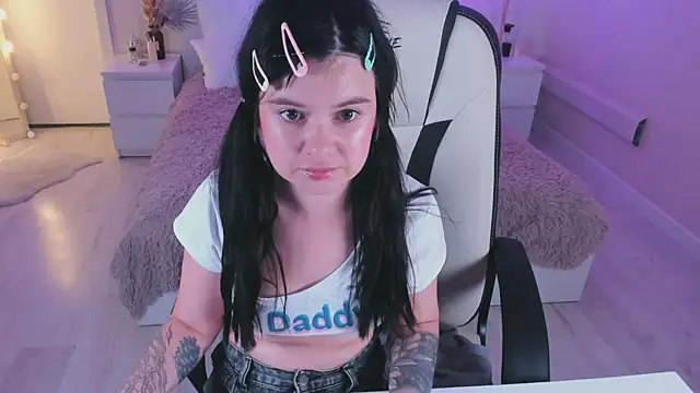 Lil_Amelie Chat XXX live