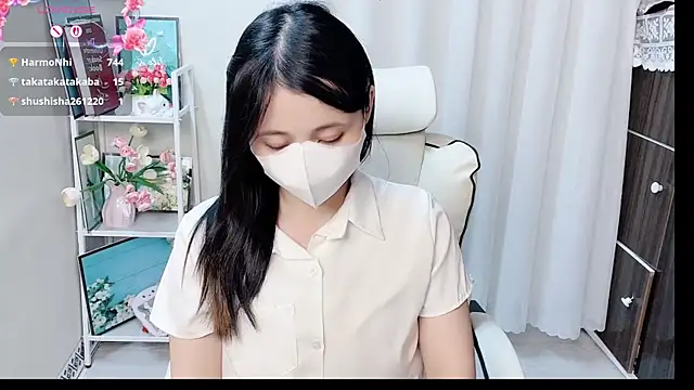 Clover_Nhi Chat XXX live