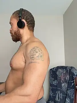 Fathero1timen Live XXX chat