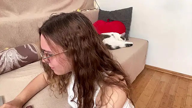 AliKnop – Naživo XXX chat