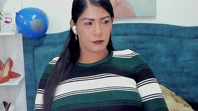 دردشة IsadoraVex الجنسية المباشرة