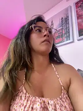 دردشة sophia_pink17 الجنسية المباشرة