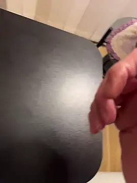 Gayginger86 লাইভ XXX চ্যাট