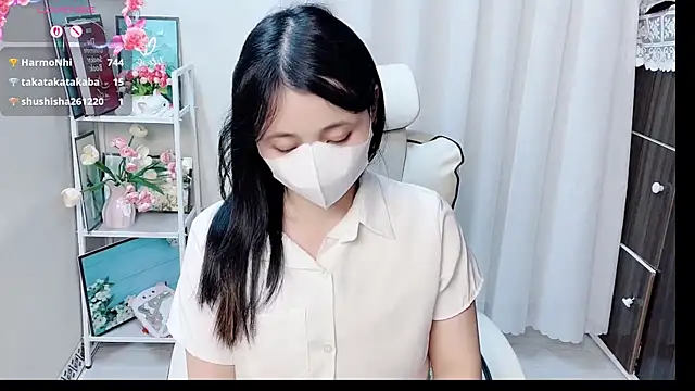 Chat XXX ao vivo de Clover_Nhi
