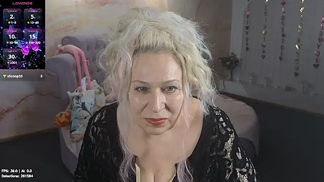 Penelope_Pinky Webcam-Show