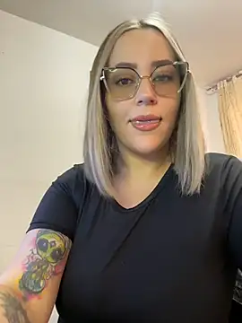 CurvyLust_x Live XXX-Chat