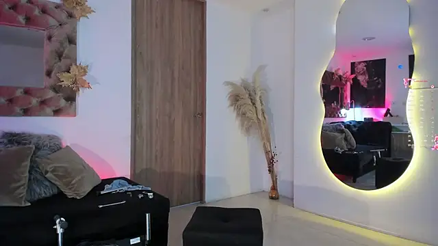 دردشة AmelyaMann الجنسية المباشرة