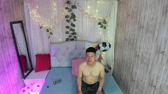 Chat XXX ao vivo de Tony_Zackk