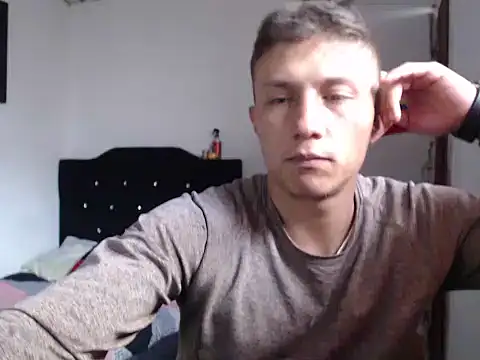 Stiiveen777 Webcam show