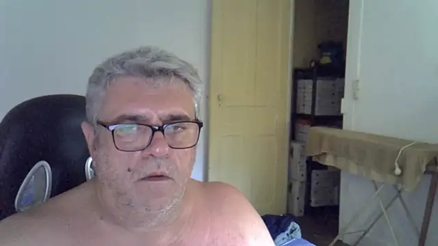 Chat XXX ao vivo de Laurent_oldmen