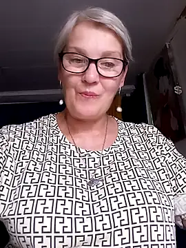 irinamaux Live XXX Chat