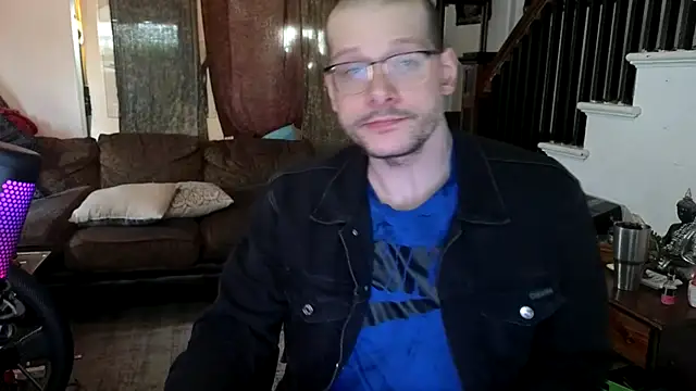Онлайн чат XXX MasterDaddyCool