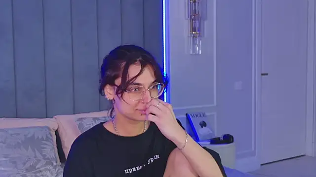 Chat XXX Live VioletAsh