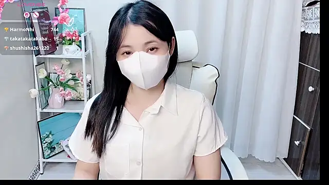 Clover_Nhi Live XXX-Chat