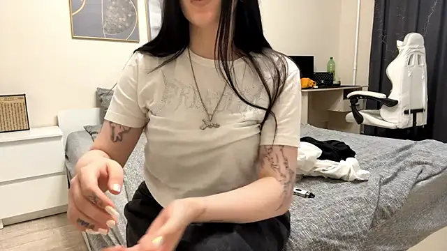 KiraJaydes লাইভ XXX চ্যাট