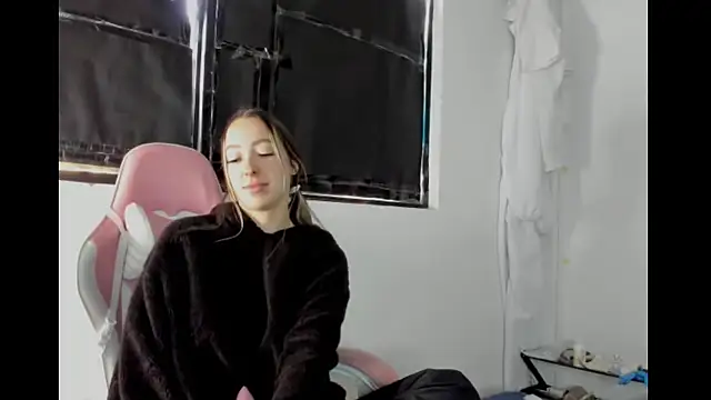 LunarSync webcam show