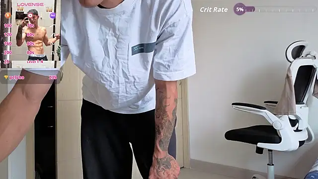 Cristopher23_n Live XXX chat