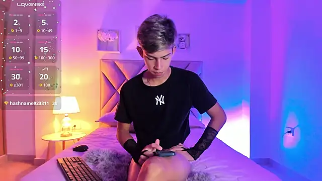 Chat XXX en directo de Baby_noahtt