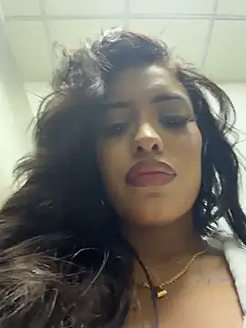 Chat XXX ao vivo de MystiqueXXX