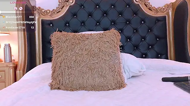 دردشة AdelinaVans الجنسية المباشرة