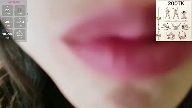 queen__apple élő XXX-chatje