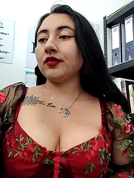 Chatroom XXX en direct de _Sarah-Office1