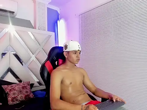 nova_mitchell7 élő XXX-chatje