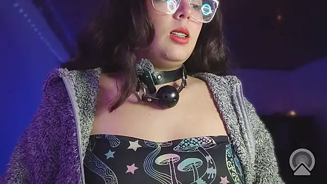 Pao_Ly élő XXX-chatje
