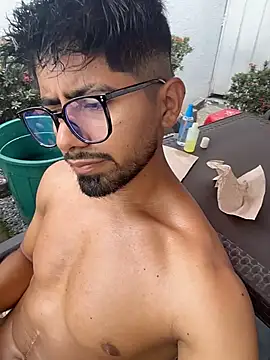 Teaserhoussejj_ live XXX chat