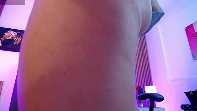 milfsecret69 élő XXX-chatje