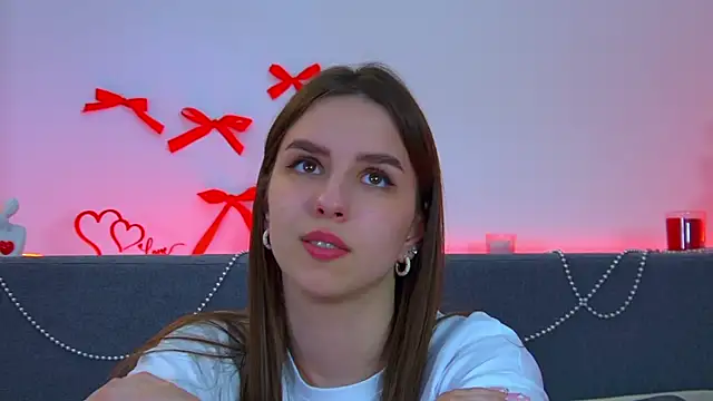 AliceAtkins Adlı Modelin Canlı XXX Sohbeti