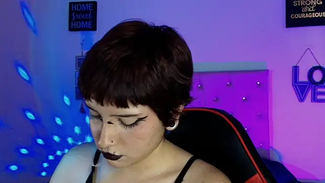 Živý XXX chat akiradoom