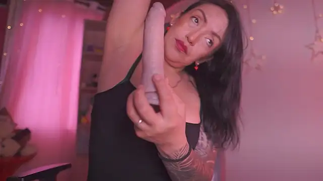 Chatroom XXX en direct de Madison_Mayer_