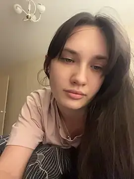 Holly_Molii Chat XXX in diretta