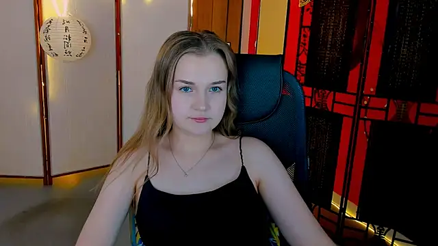 LissaTelor Chat XXX live